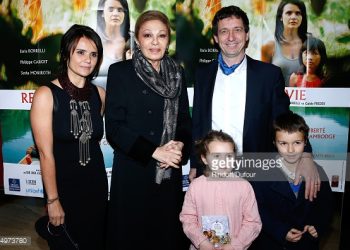 Queen Farah Pahlavi (2nd L), Actress and Director of the movie Ilaria Borrelli (L) her husband Co Director of the movie Guido Freddi, their daughter Alma and their son Furio