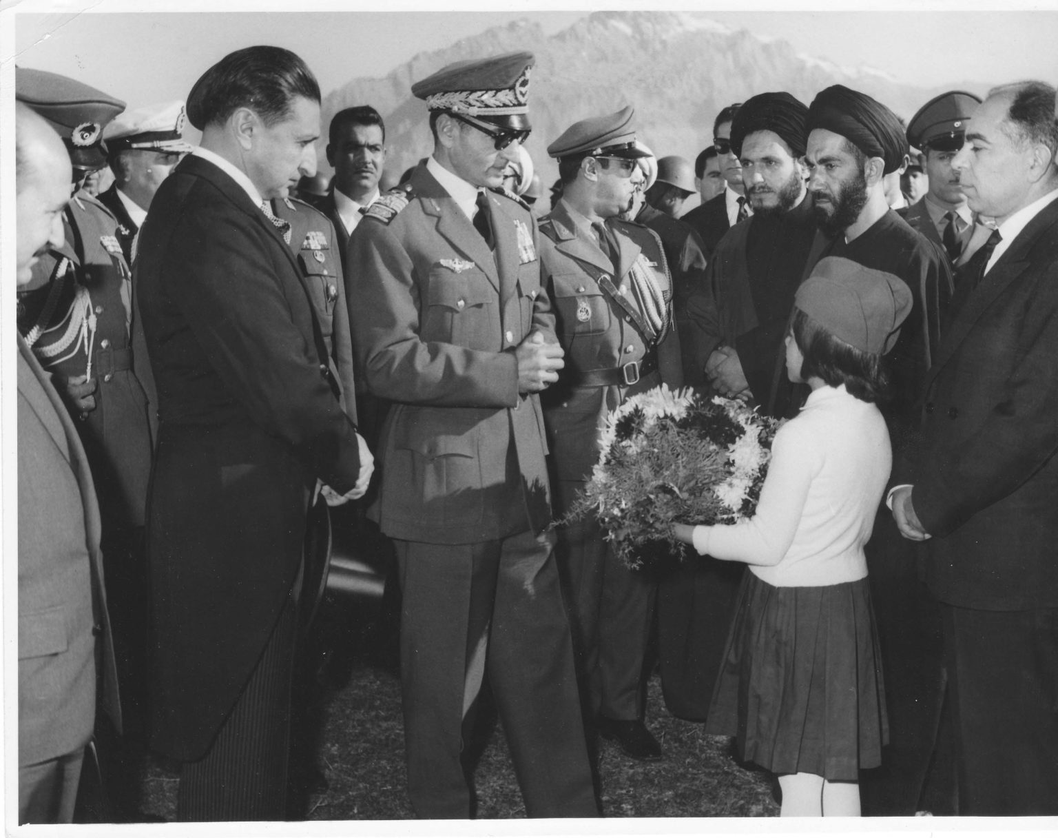 محمد رضا شاه پهلوی - Queen Farah Pahlavi